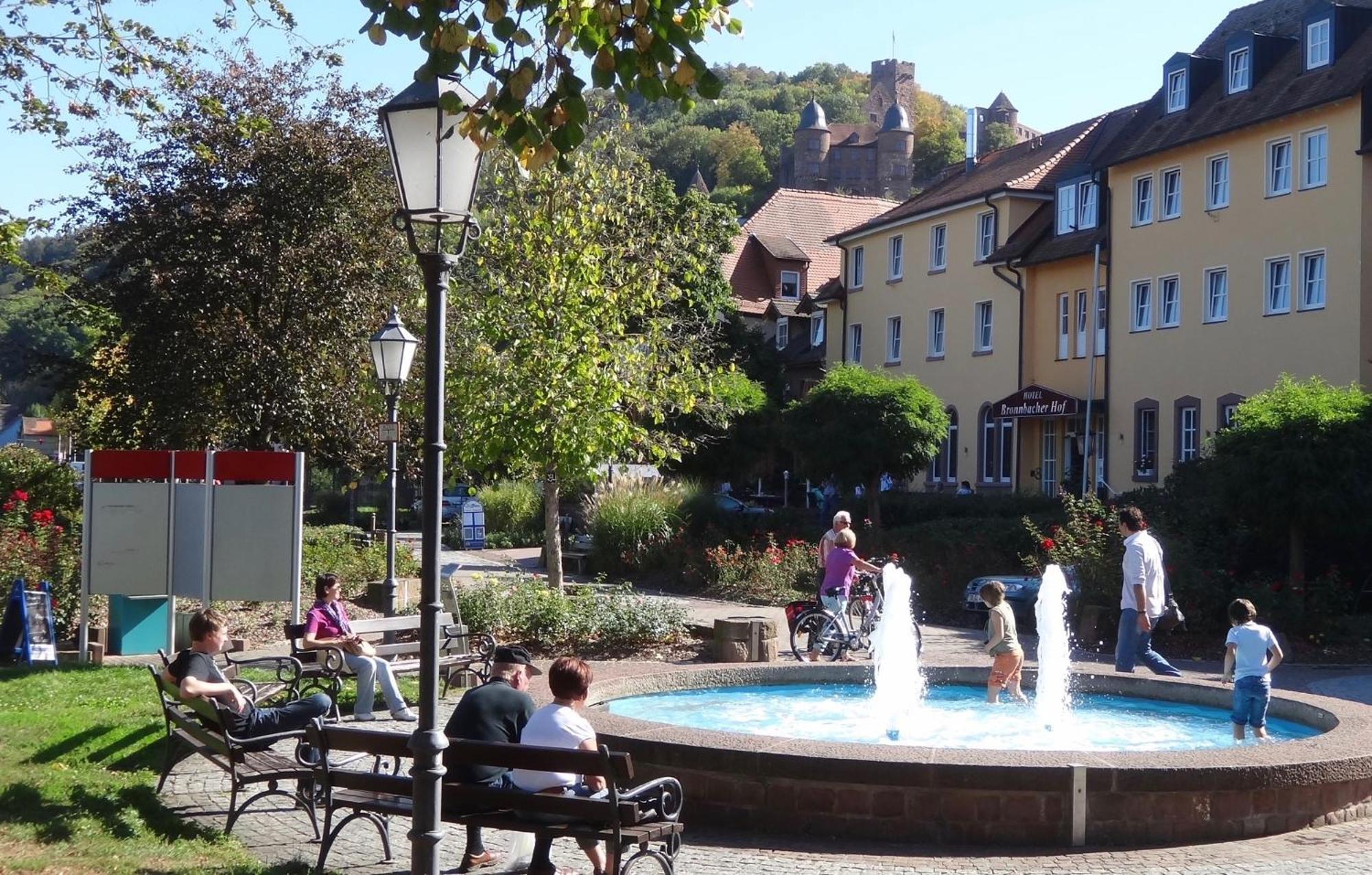 Hotel Bronnbacher Hof Wertheim Eksteriør bilde